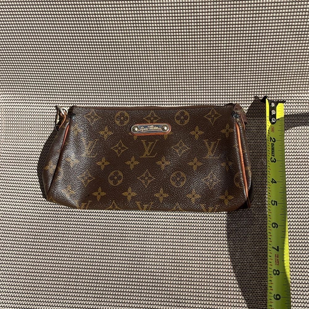 Louis Vuitton Eva clutch LV monogram bag - Picture 16 of 16